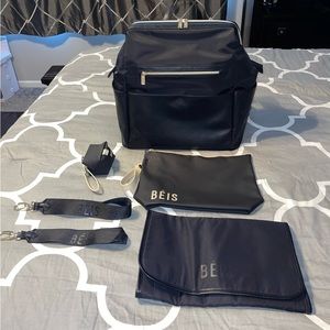 NWOT Beis The Backpack Diaper Bag in Black
